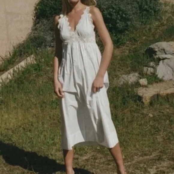 Dresses & Skirts - White